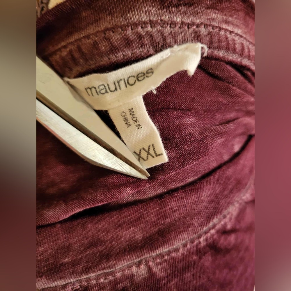 Maurices Burgundy Out of Office Tee - Picture 2 of 5